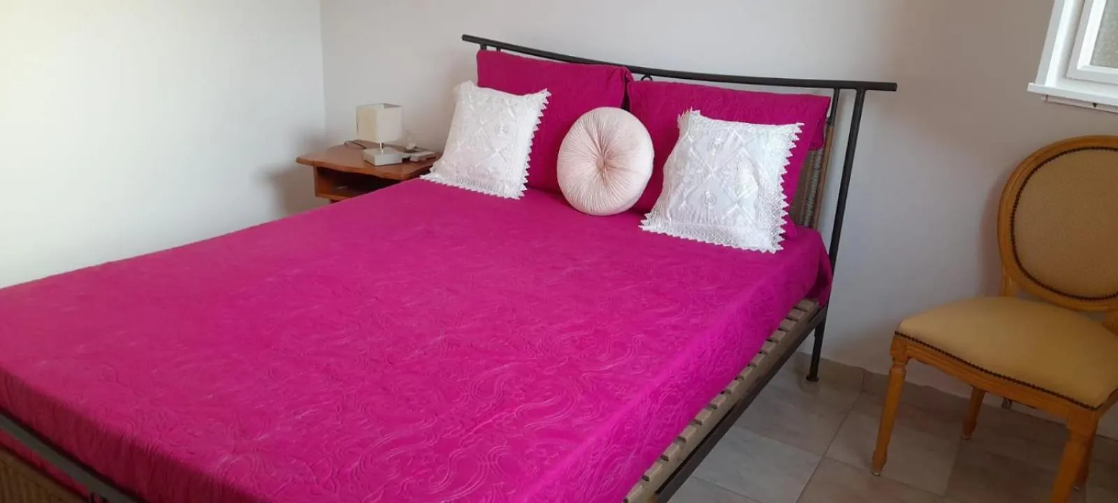 Chambre Les Lataniers Sf 97118 contacts